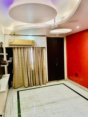 Bedroom in 3 BHK Apartment at Boring Road – for Rent