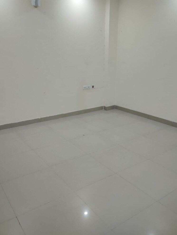 Room, green fields colony 4 Bedroom 2700 Sq.Ft. Builder Floor In Green Fields Colony Faridabad 9226428