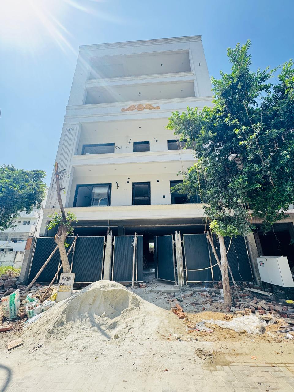 4 BHK + Pooja Room Builder Floor For Sale in BPTP Eden Estate