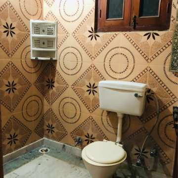 Bathroom in 3.5 BHK Villa at Sector 23 – for Rent