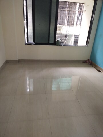 Room in 1 BHK Apartment at Kurla East – for Rent