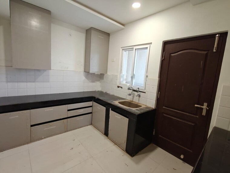 Kitchen, paramount-hill-county 3 Bedroom 2103 Sq.Ft. Apartment In Kondapur Hyderabad 9226473