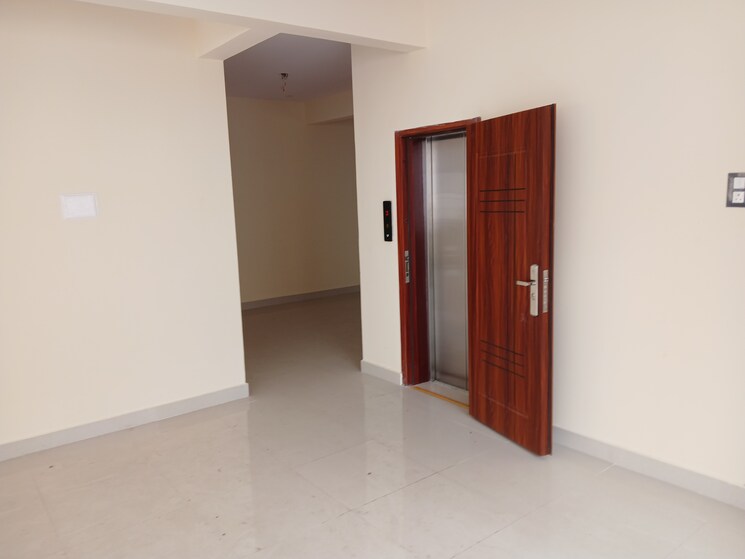 Room, jayanagar Commercial Office Space 1200 Sq.Ft. In Jayanagar Bangalore 9226532