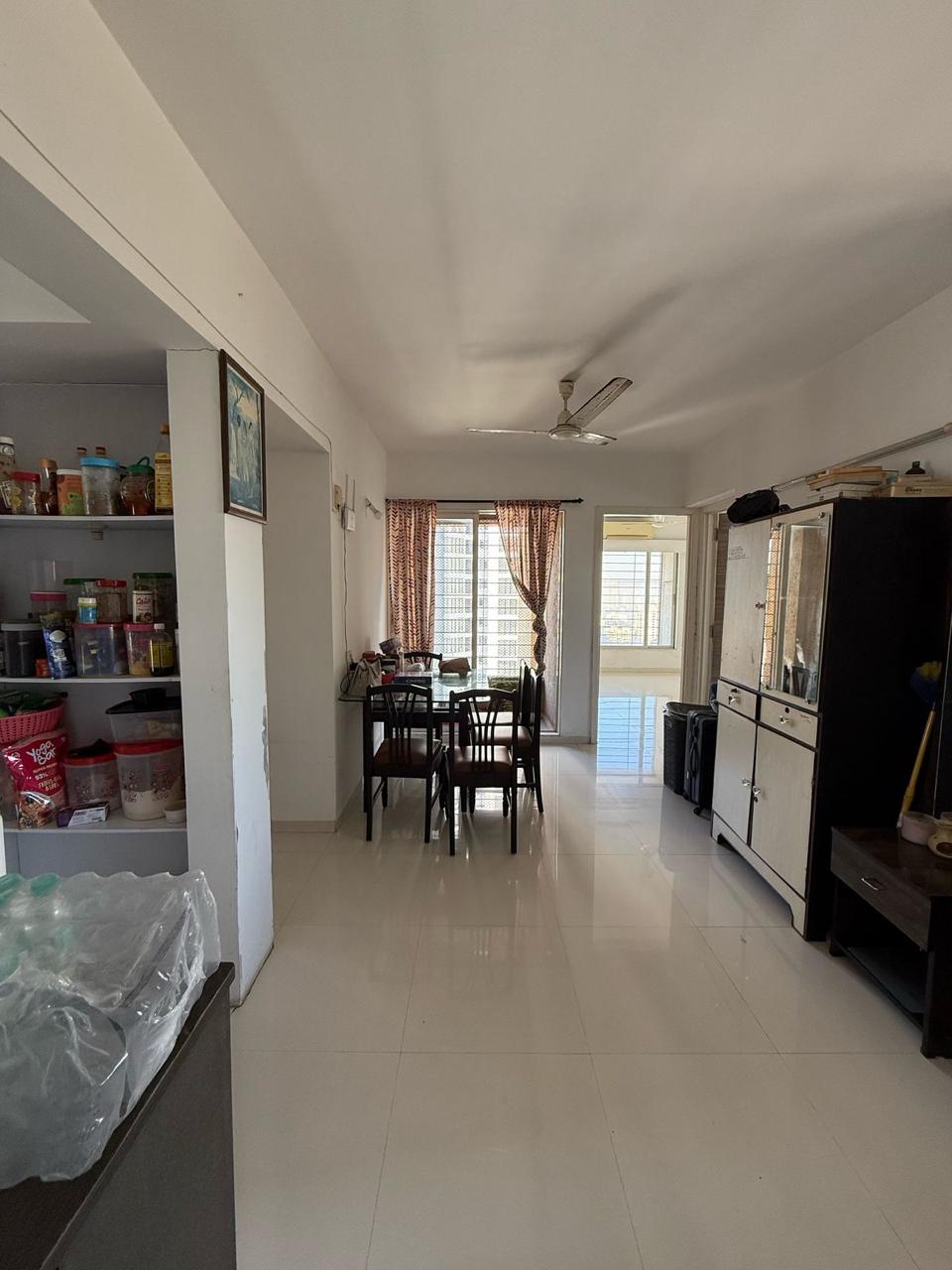 2 BHK Apartment For Rent in Group Seven Rushi Heights