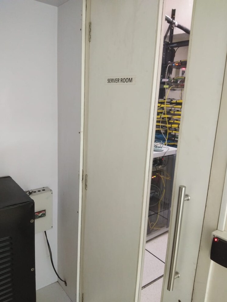 undefined, classic-pentagon Commercial Office Space 5000 Sq.Ft. In Chakala Mumbai 9226521