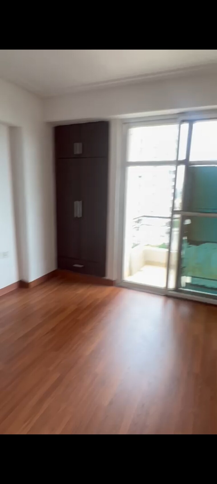 Room, amrapali-empire 2.5 Bedroom 1215 Sq.Ft. Apartment In Sain Vihar Ghaziabad 9226624