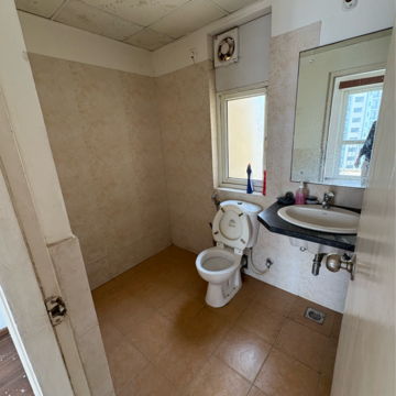 Attached Bathroom in 4 BHK Apartment at Piedmont Taksila Heights, Sector 37c – for Rent