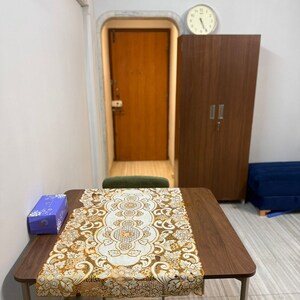 Bedroom in 2 BHK Apartment at Andheri West – for Rent