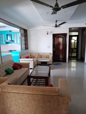 3 BHK Builder Floor For Rent in Gms Road