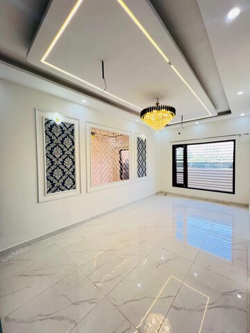 Room in 4 BHK Independent House at Greater Mohali – for Sale