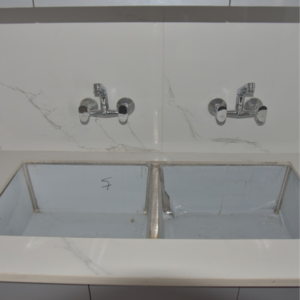 Furnished Amenities in 3.5 BHK Builder Floor at Sector 21 – for Rent