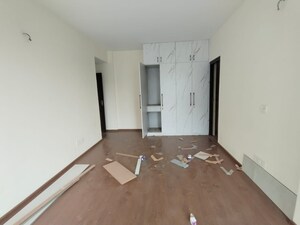 Room in 3 BHK Apartment at 3C Orris Greenopolis, Sector 89 – for Sale