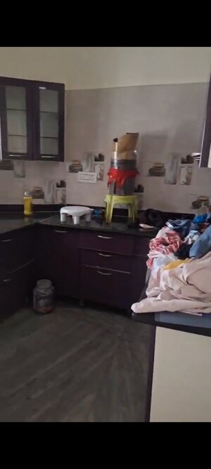 Parking in 4 BHK Independent House at Balliwala – for Rent