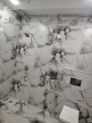 Room in 3 BHK Builder Floor at Dhakoli – for Sale