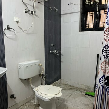 Bathroom in 3 BHK Builder Floor at Kohli One Malibu Town, Malibu Town – for Rent