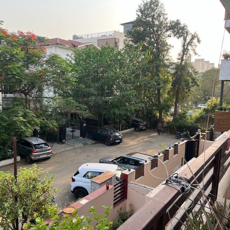 Exterior View, kohli-one-malibu-town 3 Bedroom 240 Sq.Yd. Builder Floor In Malibu Town Gurgaon 9226722