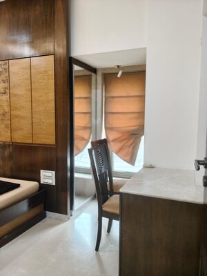2 BHK Apartment For Rent in Lodha Parkside, Worli