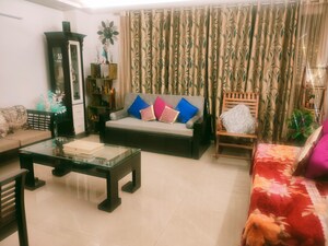 Living Room in 3 BHK Builder Floor at Carnation Greens, Sector 8 – for Sale
