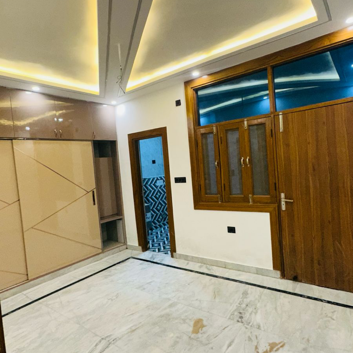 3 BHK Apartment For Rent in Ashiana Housing Greens Apartment