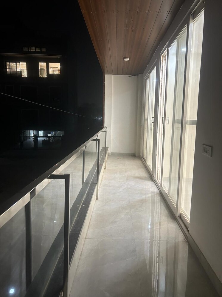 Balcony, uppal-southend 4 Bedroom 1600 Sq.Ft. Independent House In Sector 49 Gurgaon 9226810