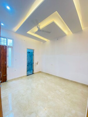 Room in 2.5 BHK Independent House at VJ DH 3, Kursi Road – for Sale