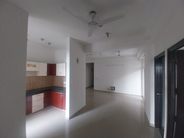 Room in 2 BHK Apartment at Mahagun Mywoods, Sector 16c Greater Noida – for Rent