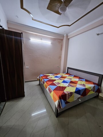 Bedroom in 2 BHK Builder Floor at Shahastradhara Road – for Rent