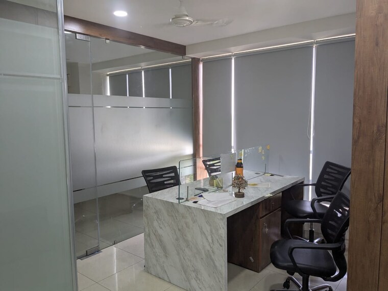 Team Area, makarba Commercial Office Space 825 Sq.Ft. In Makarba Ahmedabad 9226924