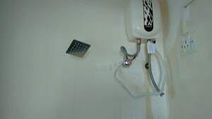 Master Bedroom in 1 BHK Apartment at Mountain Breeze, Powai – for Rent