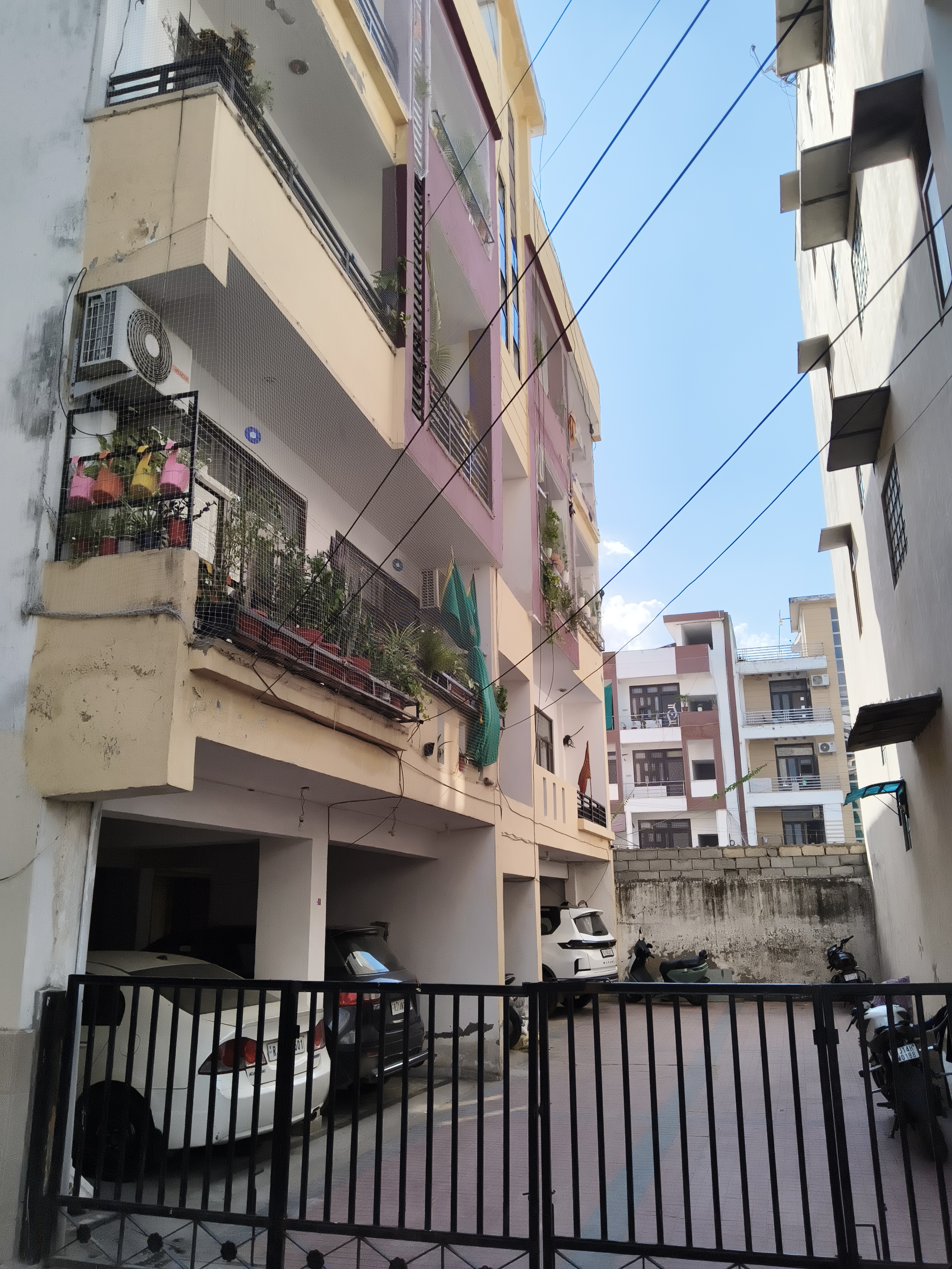 3 BHK Builder Floor For Sale in Sodala