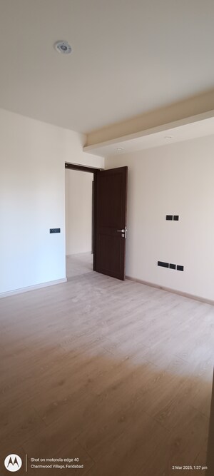 Furnished Amenities in 4 BHK Apartment at Eros Edenwood Towers, Lakkarpur – for Sale