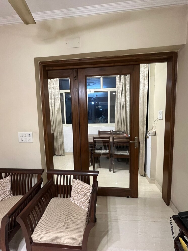 Living Room, ip extension 3 Bedroom 1401 Sq.Ft. Apartment In Ip Extension Delhi 9226964