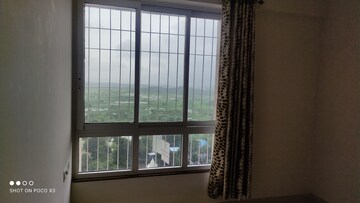 Room in 1 BHK Apartment at Raunak Delight, Owale – for Rent
