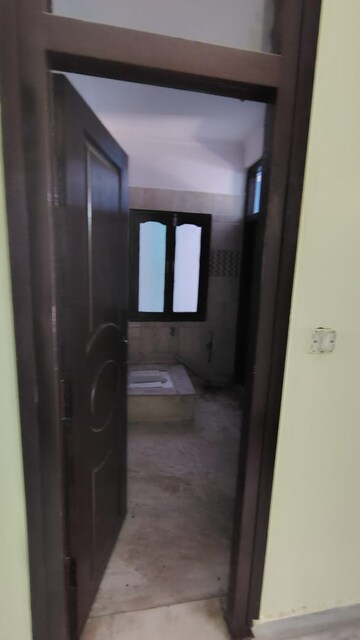 Building Lobby in 3 BHK Builder Floor at Dwarka Mor – for Rent