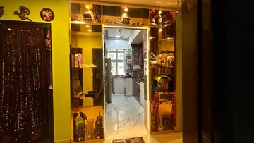 Kitchen in 3.5 BHK Builder Floor at Emaar The Palm Drive-Palm Studios, Sector 66 – for Sale