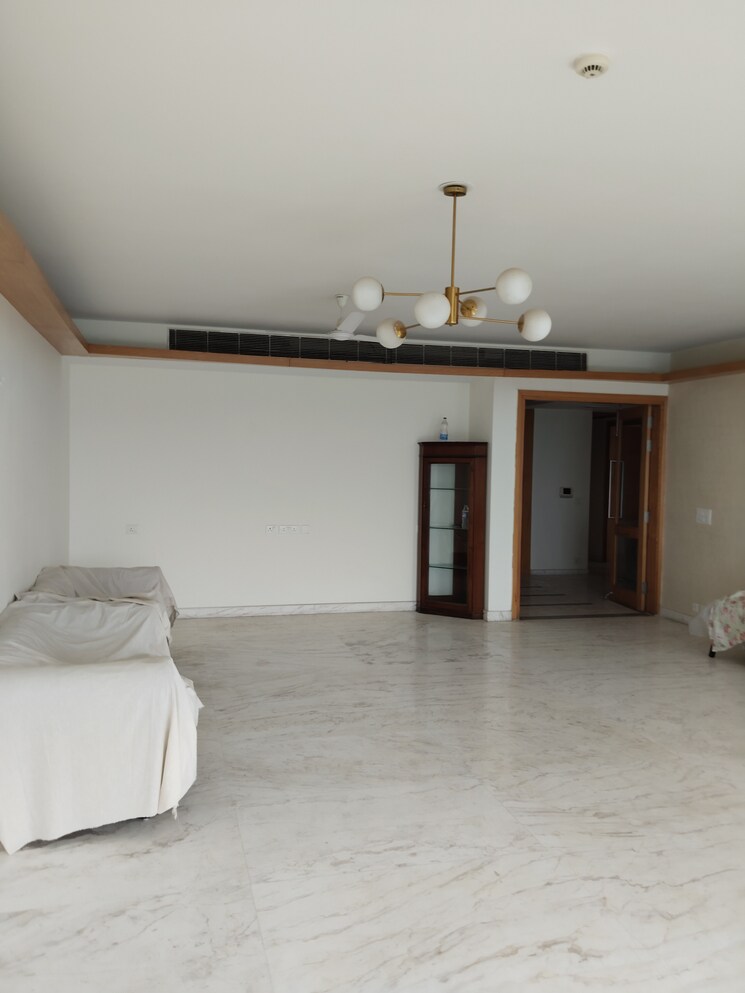 Room, jaypee-greens-sun-court-iii 3 Bedroom 3810 Sq.Ft. Apartment In Jaypee Greens Greater Noida 9227131