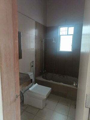 Bathroom in 4 BHK Villa at Silver Orchards, Wakad – for Rent