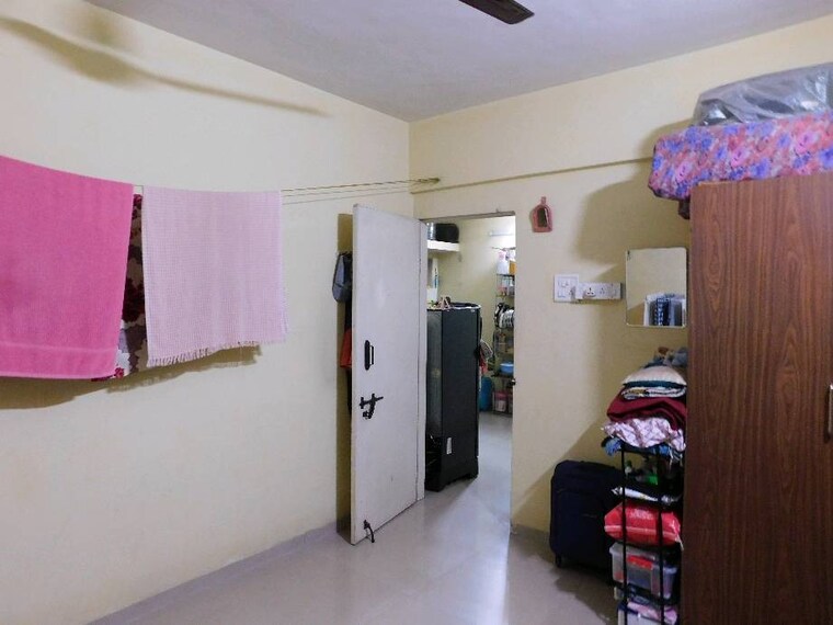 Room, polite-residency 1 Bedroom 550 Sq.Ft. Apartment In Chikhali Pune 9227137