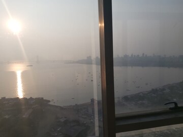 4 BHK Apartment For Rent in Rustomjee Seasons, Bandra East