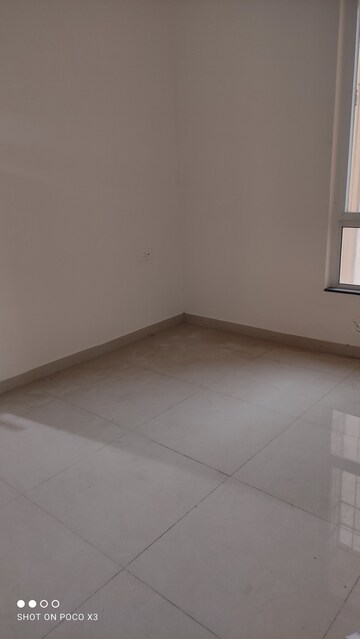 Building Lobby in 1 BHK Apartment at Raunak Delight, Owale – for Rent