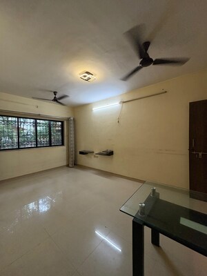 1 BHK Apartment For Rent in Blue Diamond Apartment Malad, Malad West