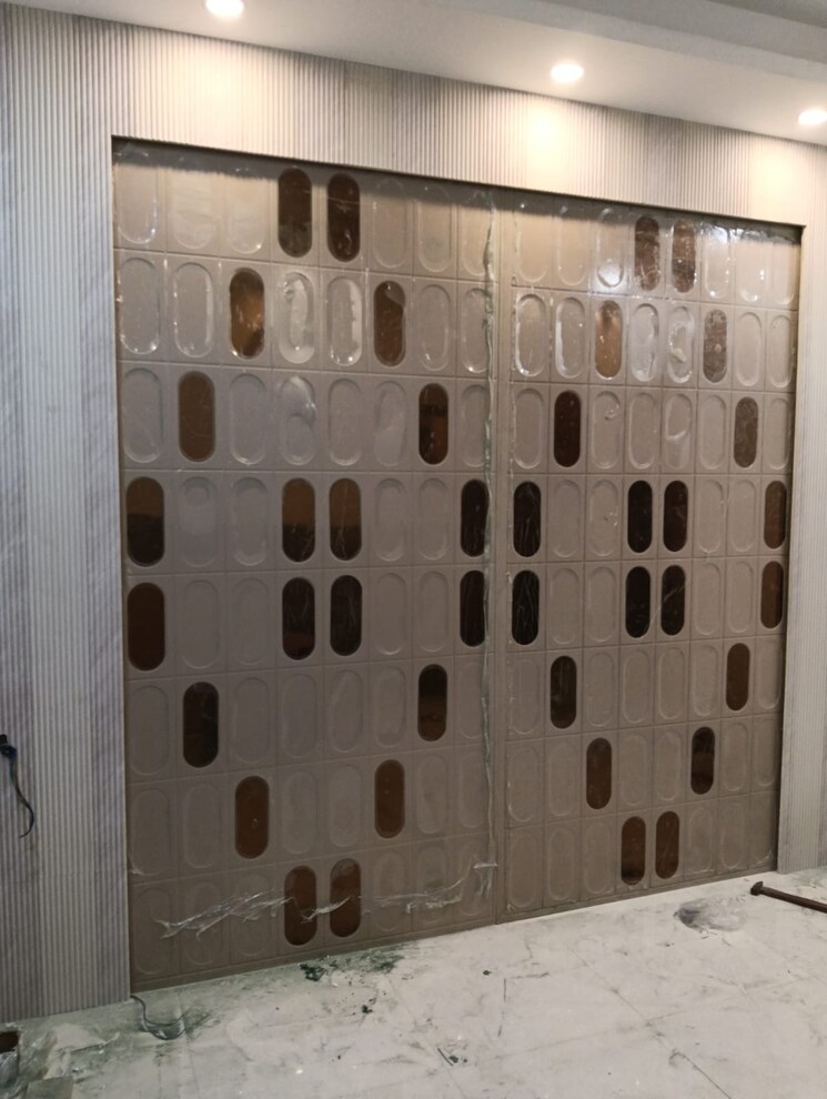 Bathroom, mahagun-meadows 2 Bedroom 1465 Sq.Ft. Apartment In Sector 150 Noida 9227303