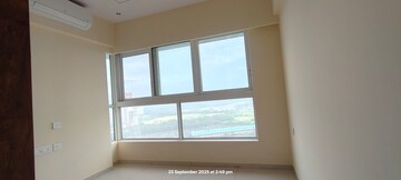 Room in 2 BHK Apartment at The Wadhwa Atmosphere, Mulund West – for Rent