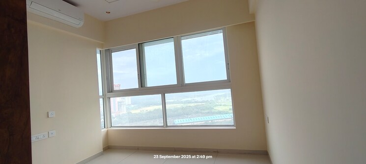 Room, the-wadhwa-atmosphere 2 Bedroom 630 Sq.Ft. Apartment In Mulund West Mumbai 9227326