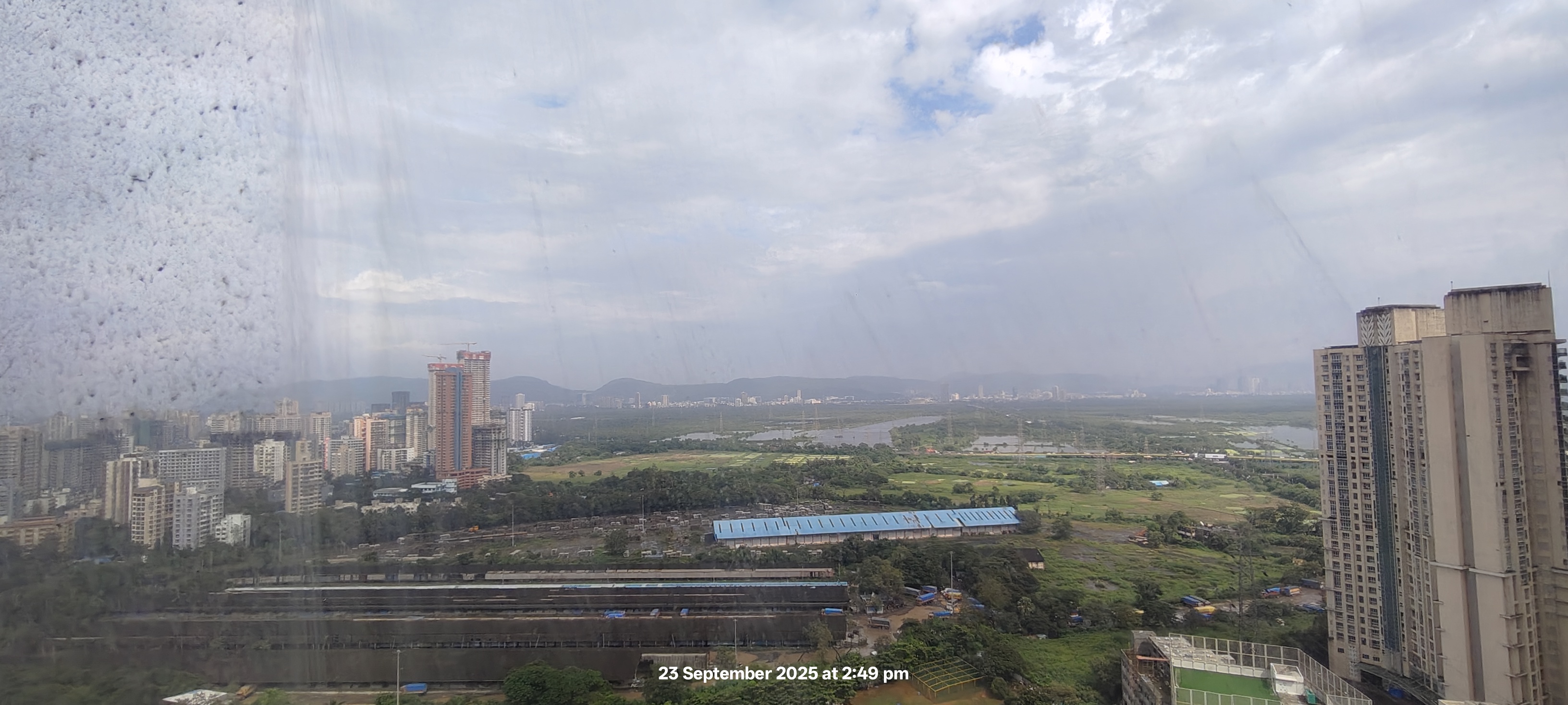 2 BHK Apartment For Rent in The Wadhwa Atmosphere