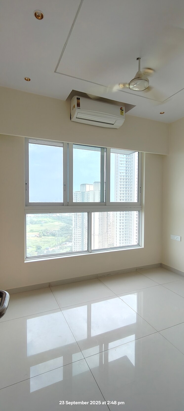 Room, the-wadhwa-atmosphere 2 Bedroom 630 Sq.Ft. Apartment In Mulund West Mumbai 9227326