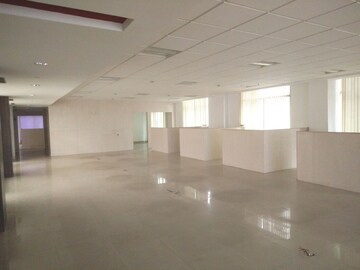 Room in  Warehouse at Sector 63 – for Rent