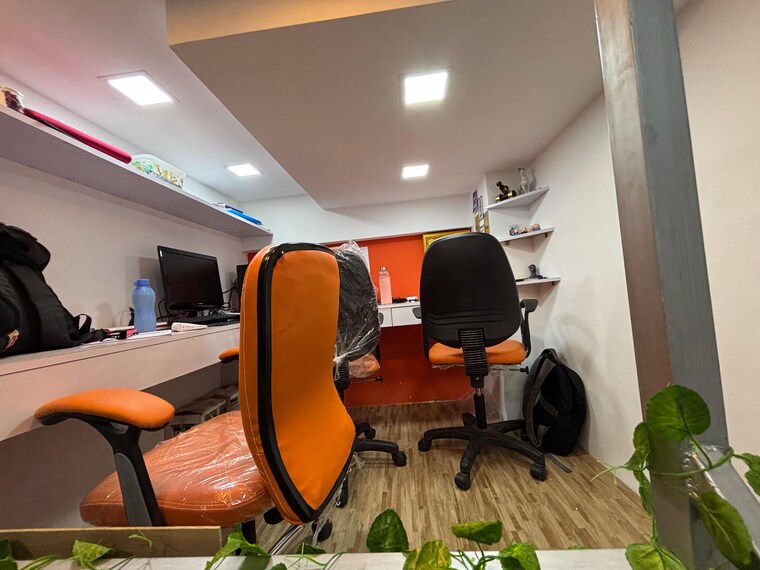 Team Area, rustomjee-eaze-zone-mall Commercial Office Space 174 Sq.Ft. In Malad West Mumbai 9227304