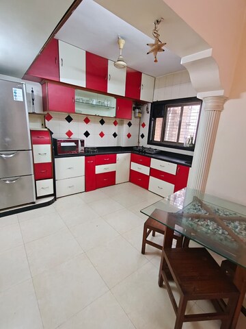 Team Area in 1 BHK Apartment at Asmita Jyoti CHS, Malad West – for Rent