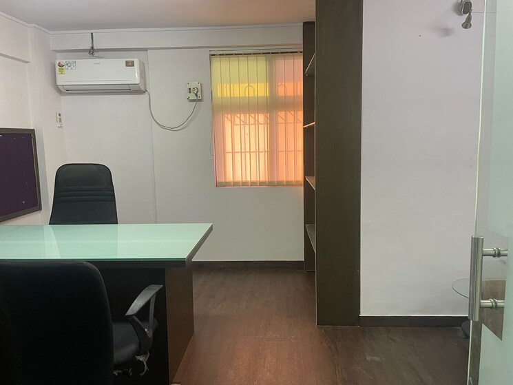 Team Area, aditya-industrial-estate Commercial Office Space 600 Sq.Ft. In Malad West Mumbai 9227467